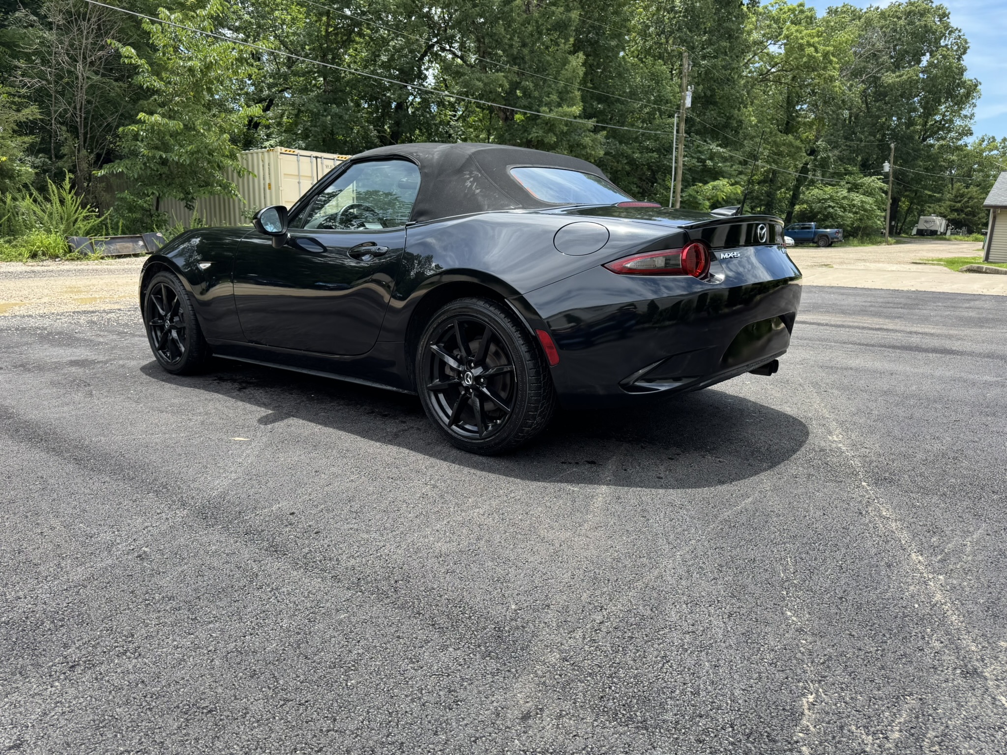 
								2018 Mazda MX-5 Club AT full									