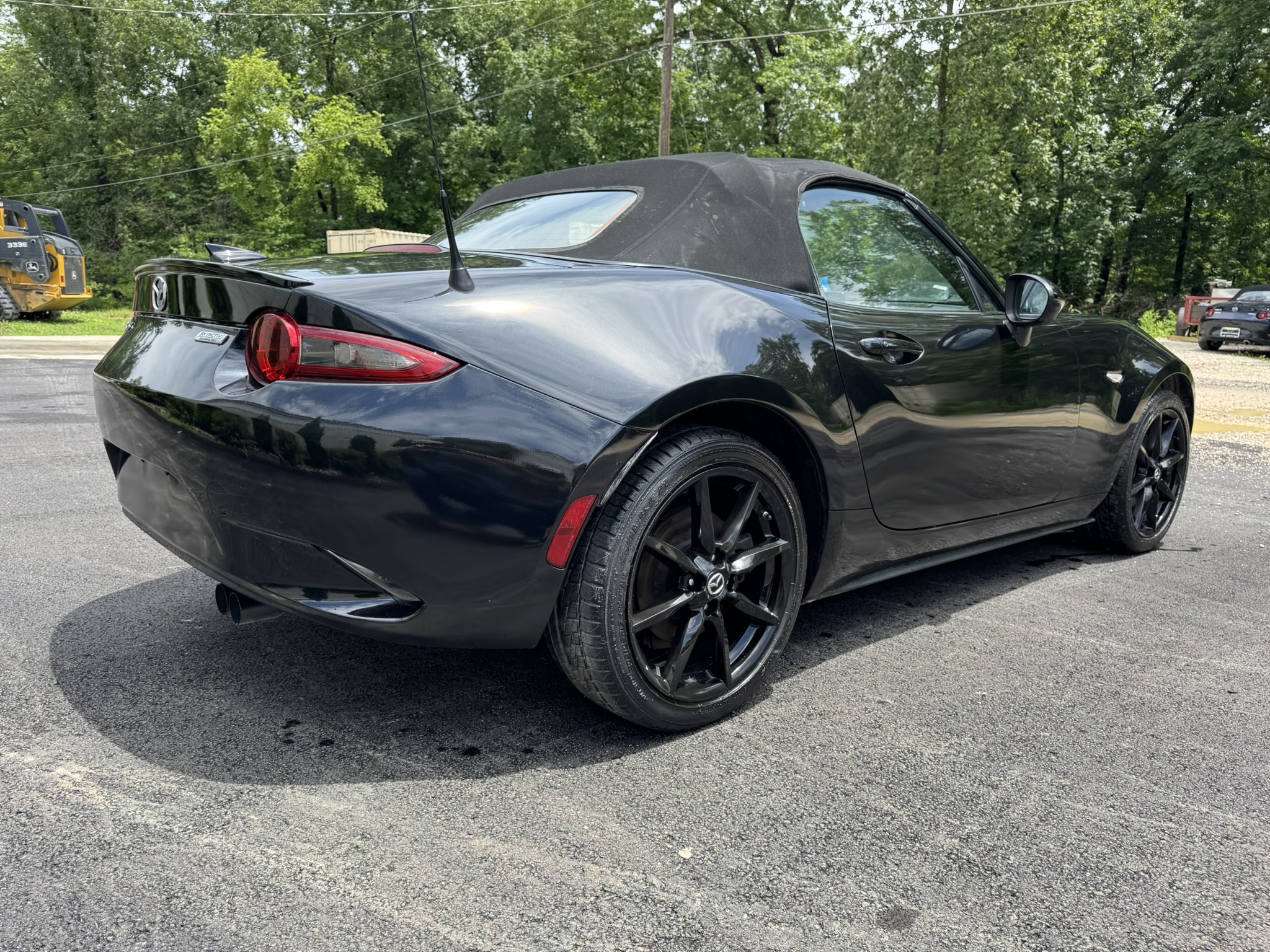 
								2018 Mazda MX-5 Club AT full									