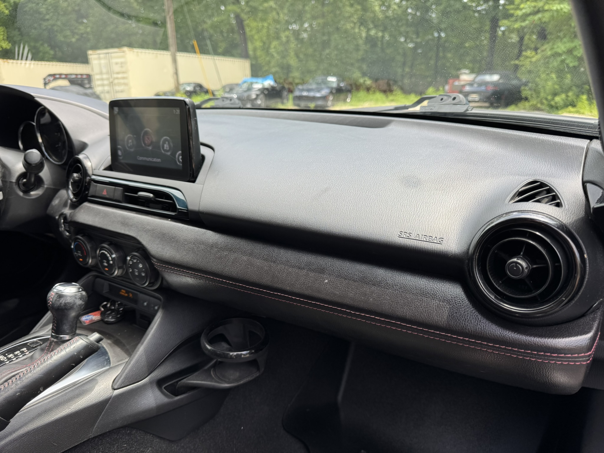 
								2018 Mazda MX-5 Club AT full									