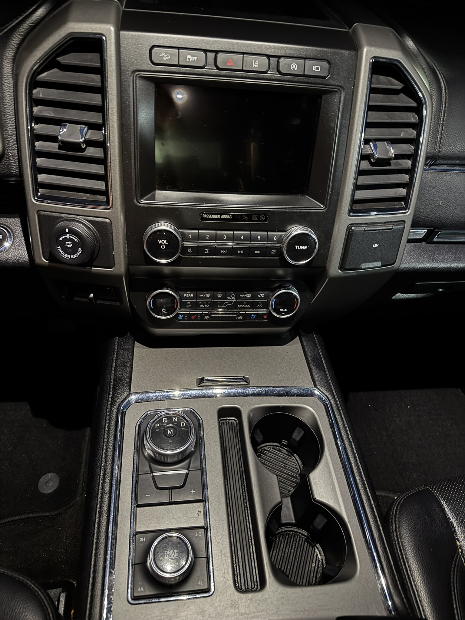 
								2020 Ford Expedition MAX XLT 4WD full									