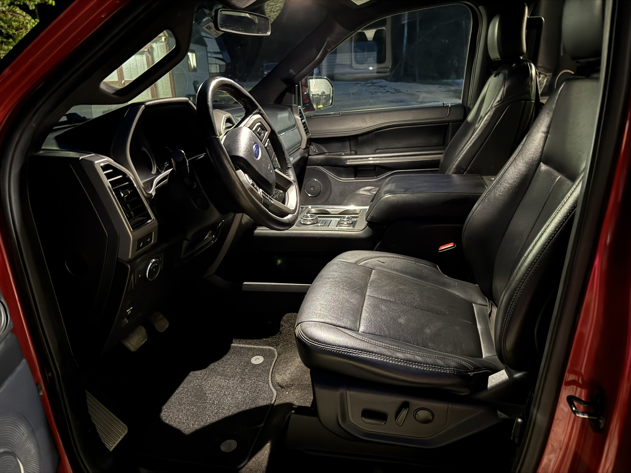 
								2020 Ford Expedition MAX XLT 4WD full									