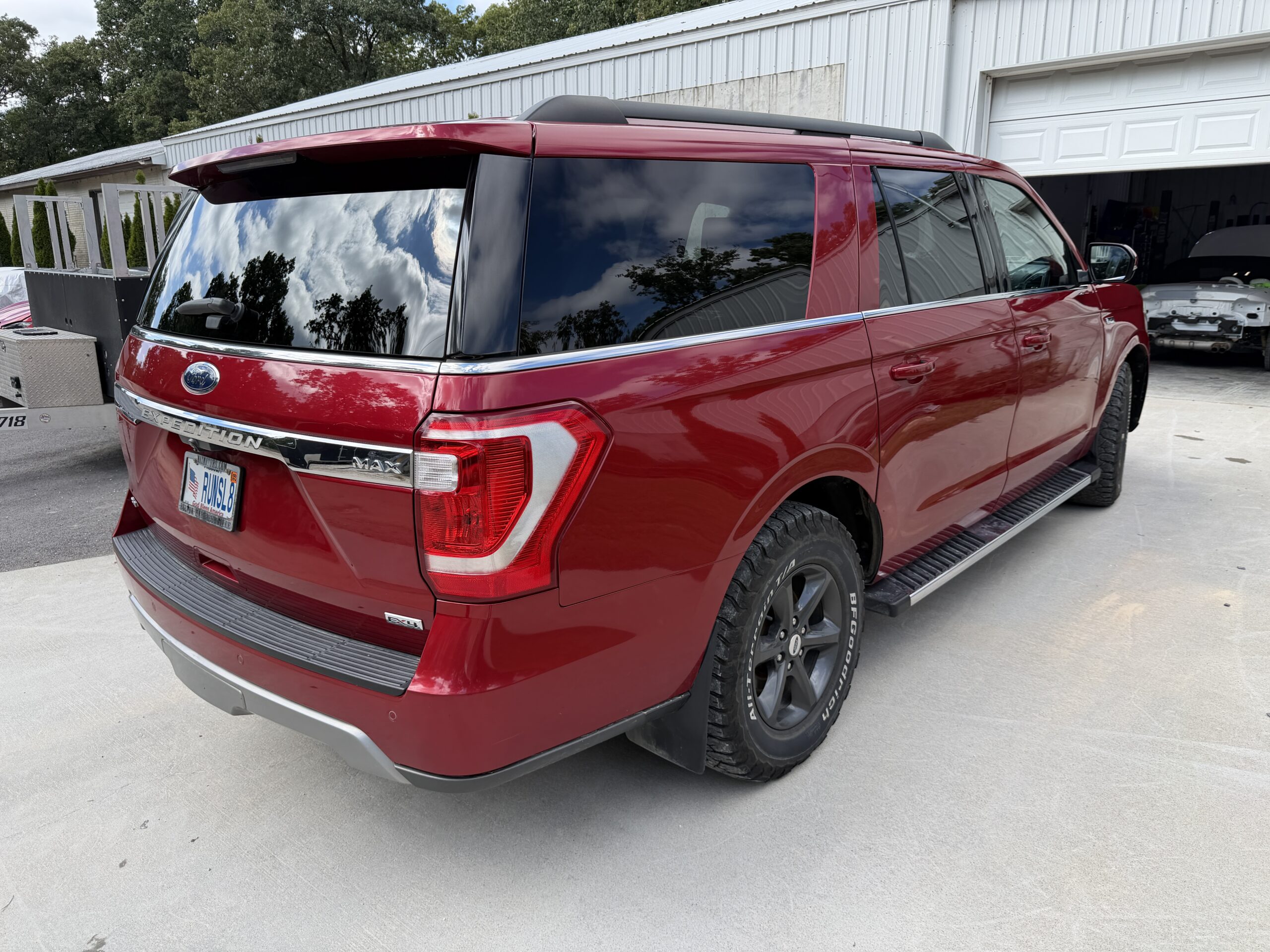 
								2020 Ford Expedition MAX XLT 4WD full									